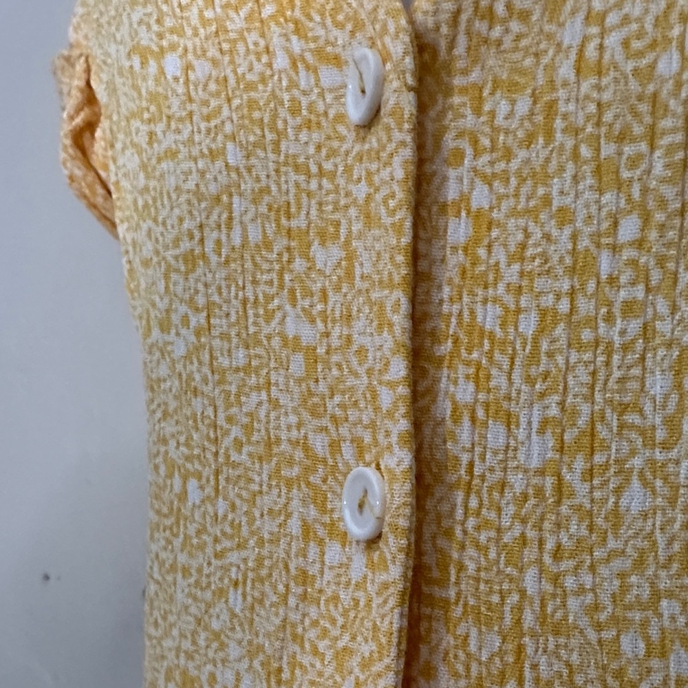 Aura Light Yellow V-Neck Maxi Dress - Picture 2 of 4
